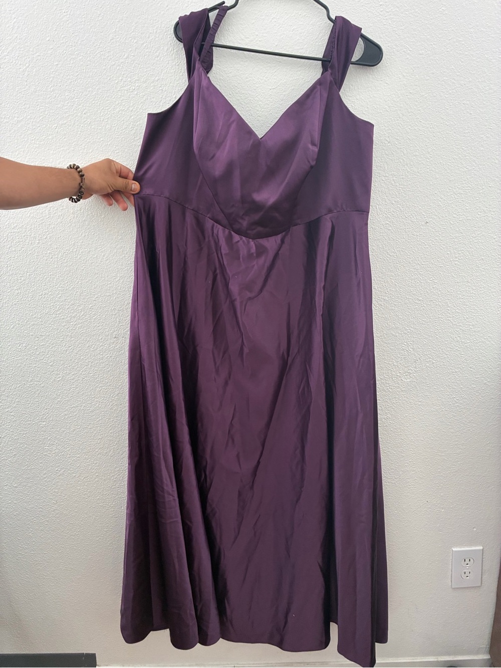 Sleeveless Deep V Maxi Dress in Plum